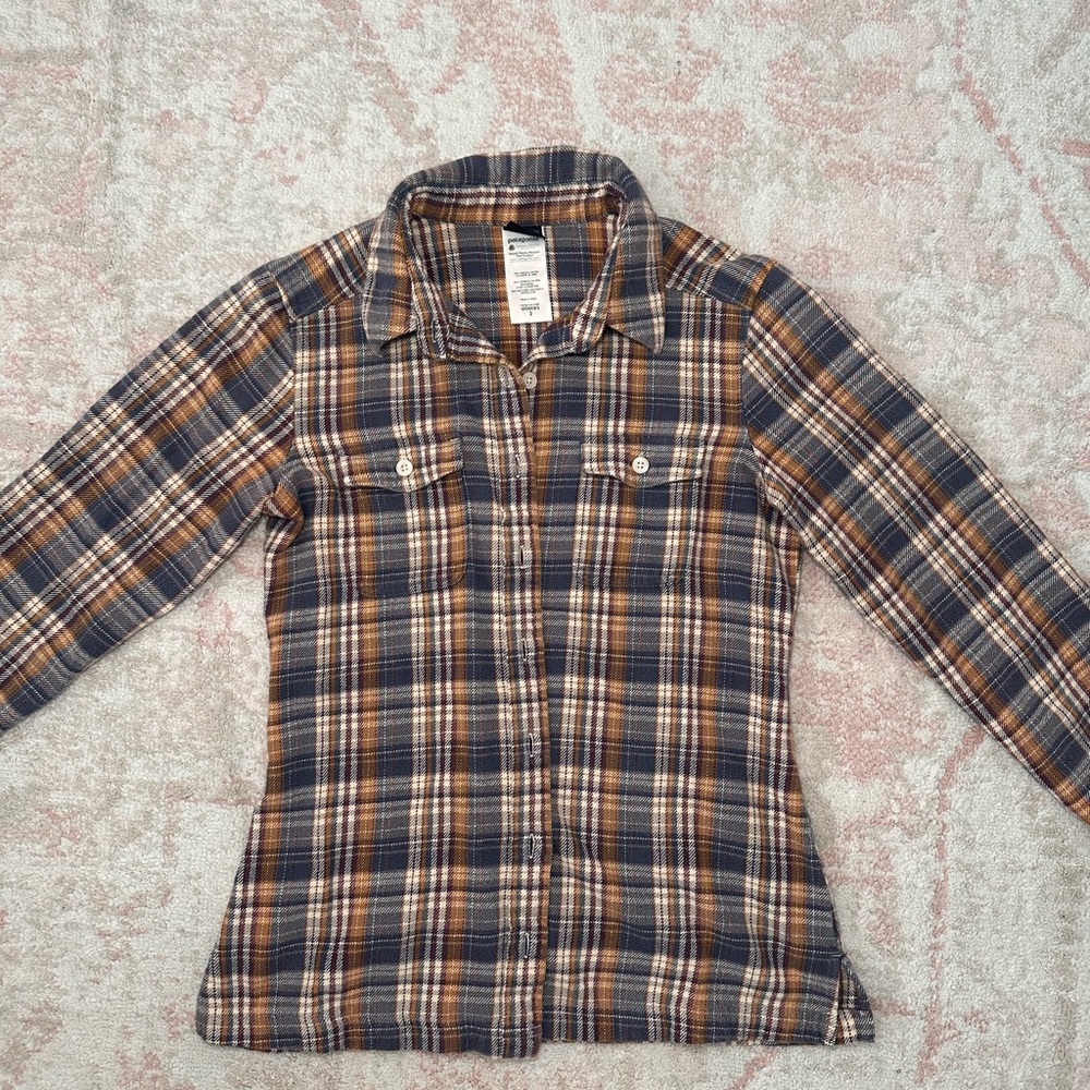 Patagonia Women's Plaid Button Down Shirt - Navy and Tan